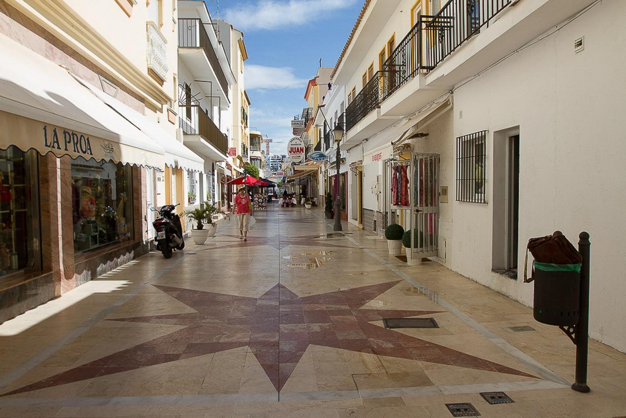 Апартаменты Carihuela Торремолинос Экстерьер фото